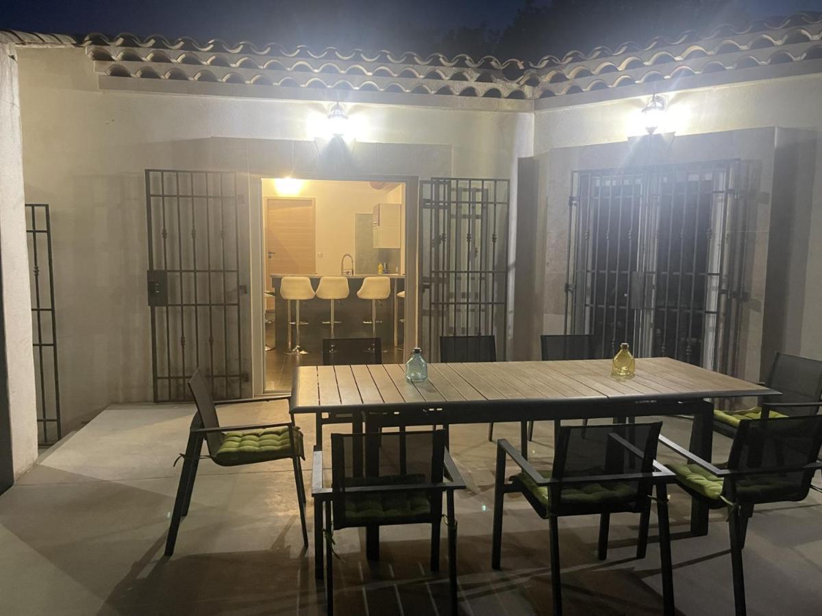 Villa Rians Rians  المظهر الخارجي الصورة
