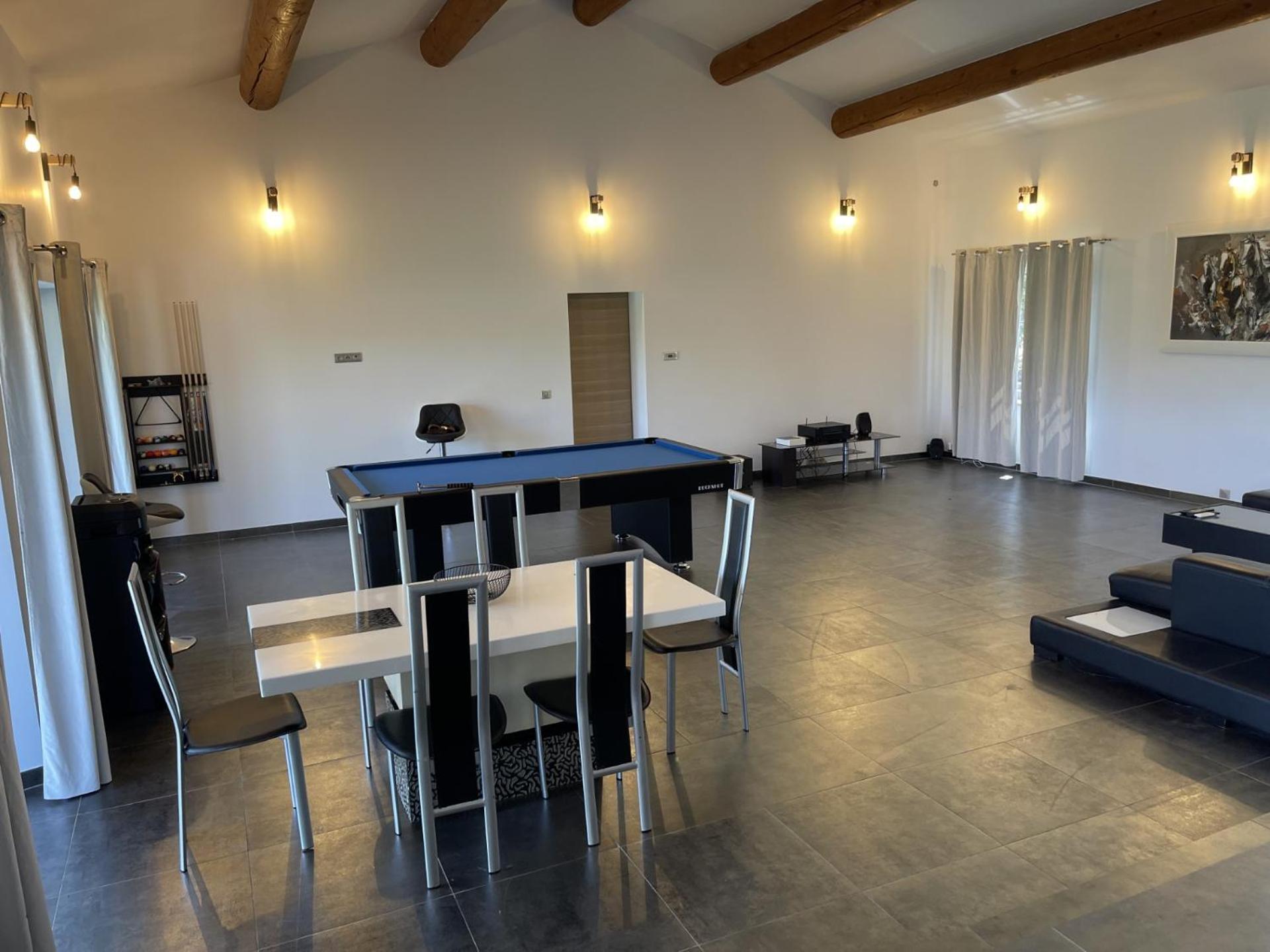 Villa Rians Rians  المظهر الخارجي الصورة